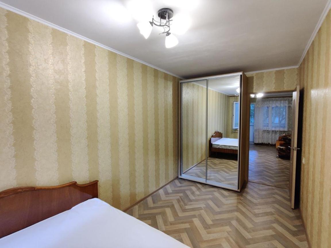 Filatov Apartment Odessa Exterior foto